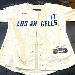Los Angeles Dodgers women’s Ohtani jersey